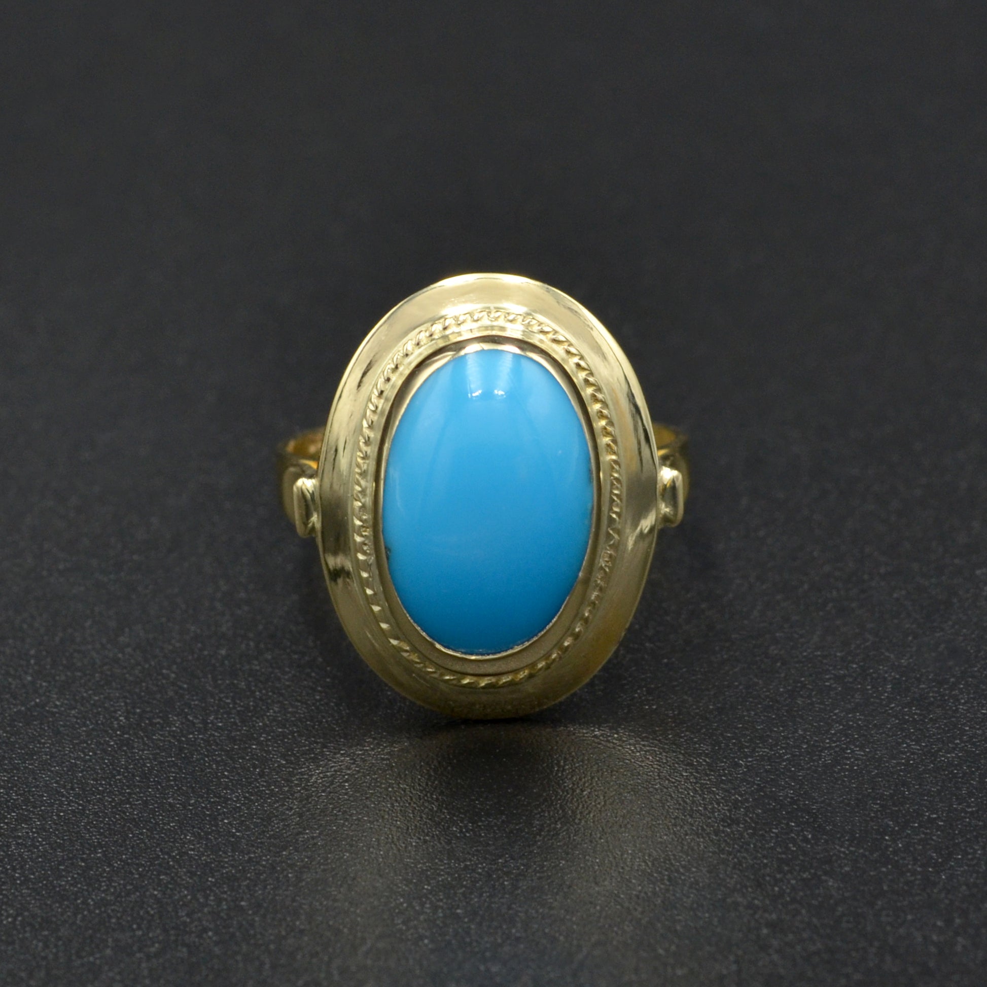 Vintage Turquoise and 14k Gold Ring