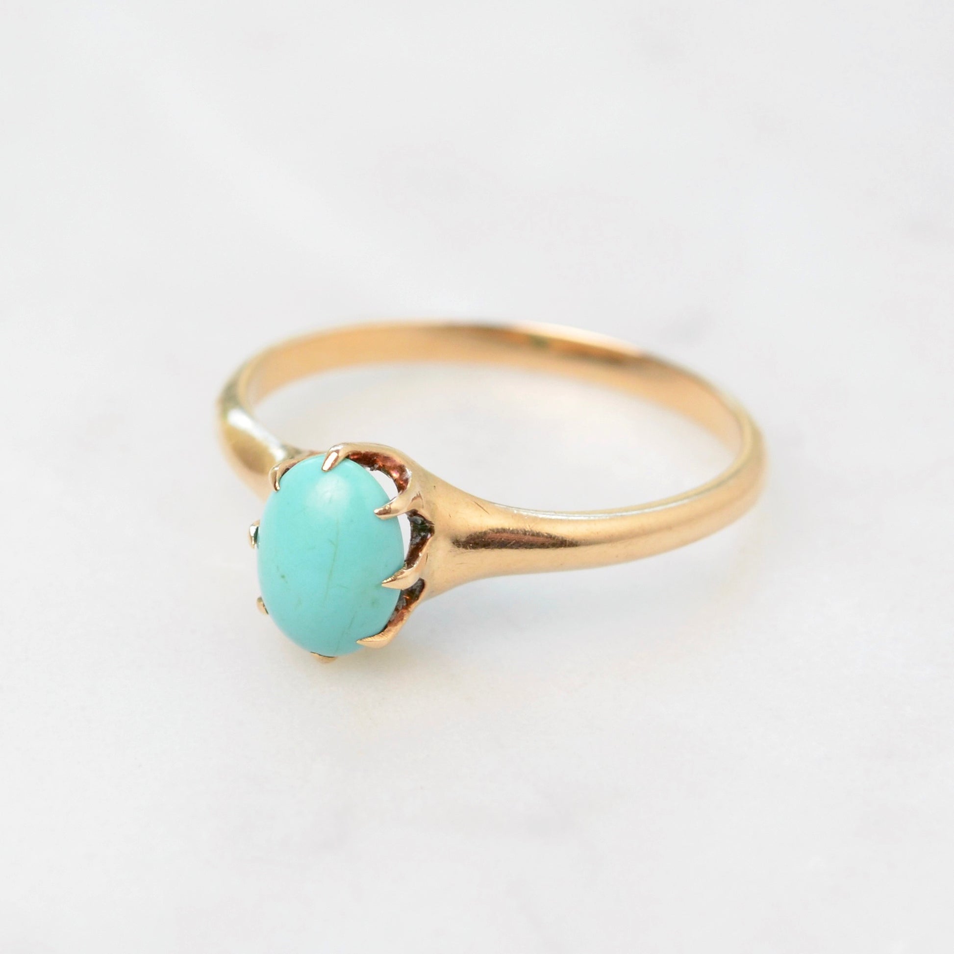 Antique Gold and Turquoise Solitaire Ring