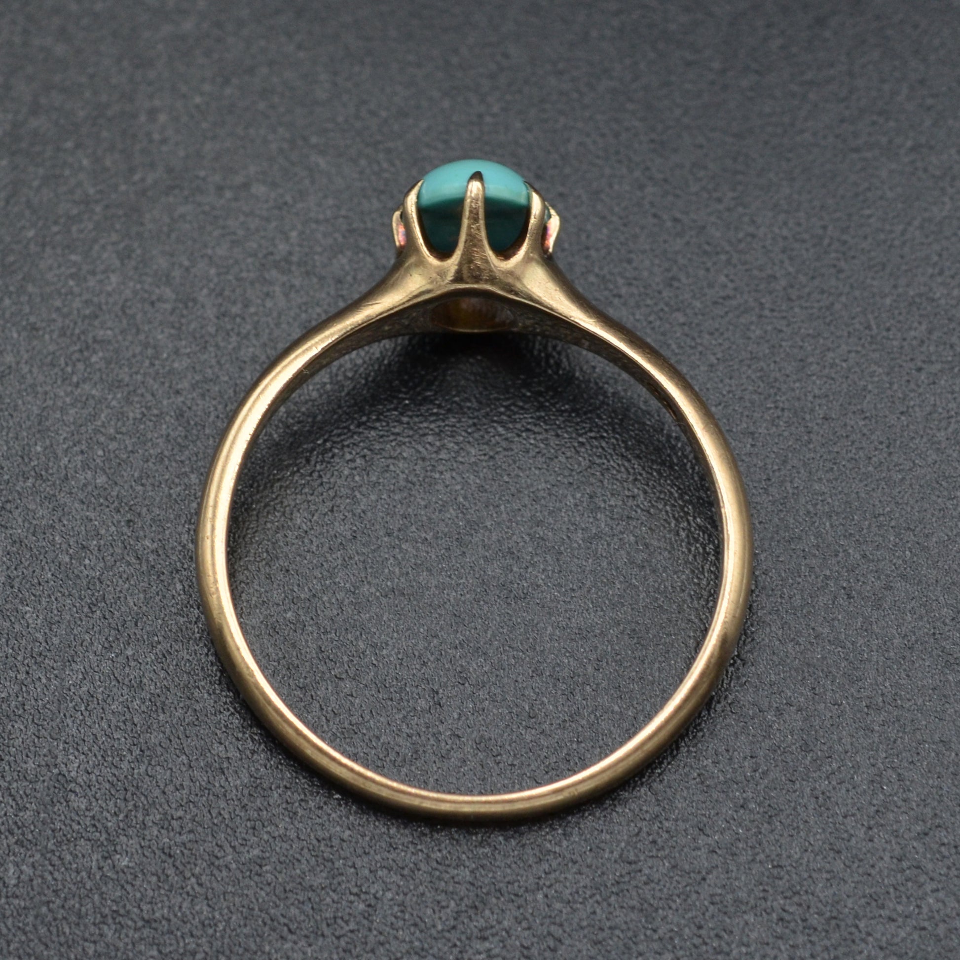 Antique Gold and Turquoise Solitaire Ring