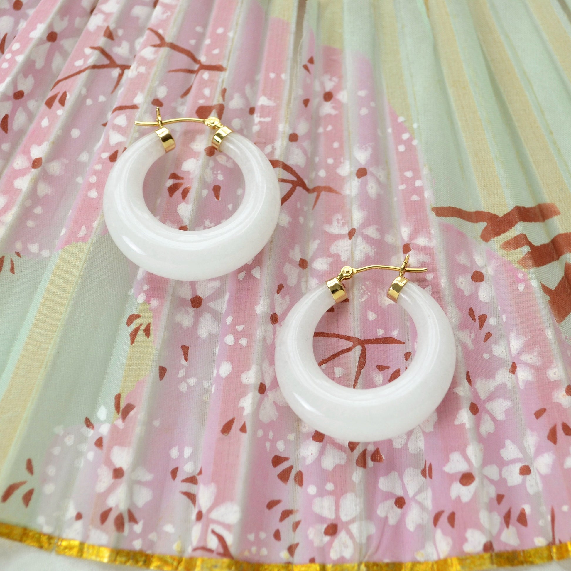Vintage Chunky White Jade and 14k Gold Hoop Earrings