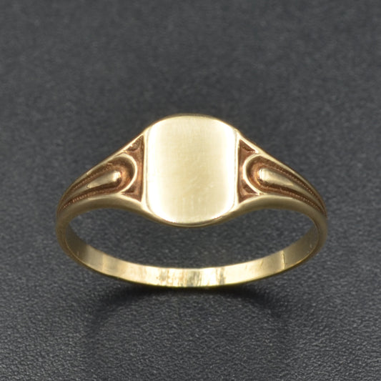 Gold Signet Ring