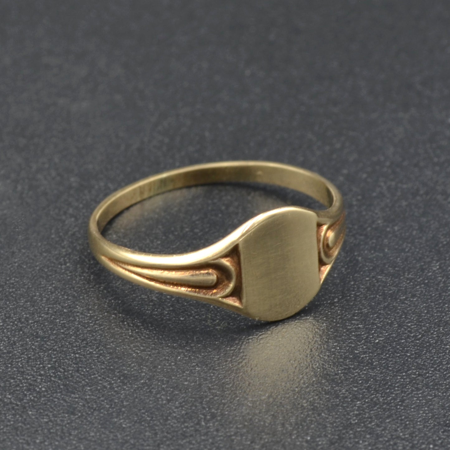 Gold Signet Ring