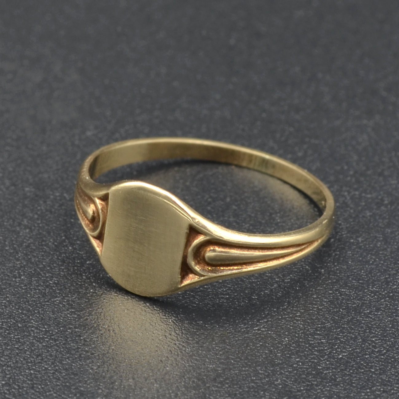 Gold Signet Ring