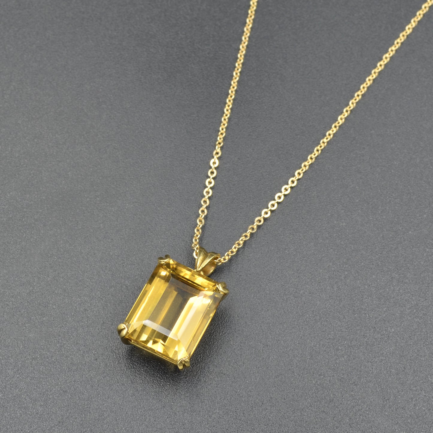 Vintage Emerald Cut Citrine and 18k Gold Pendant Necklace