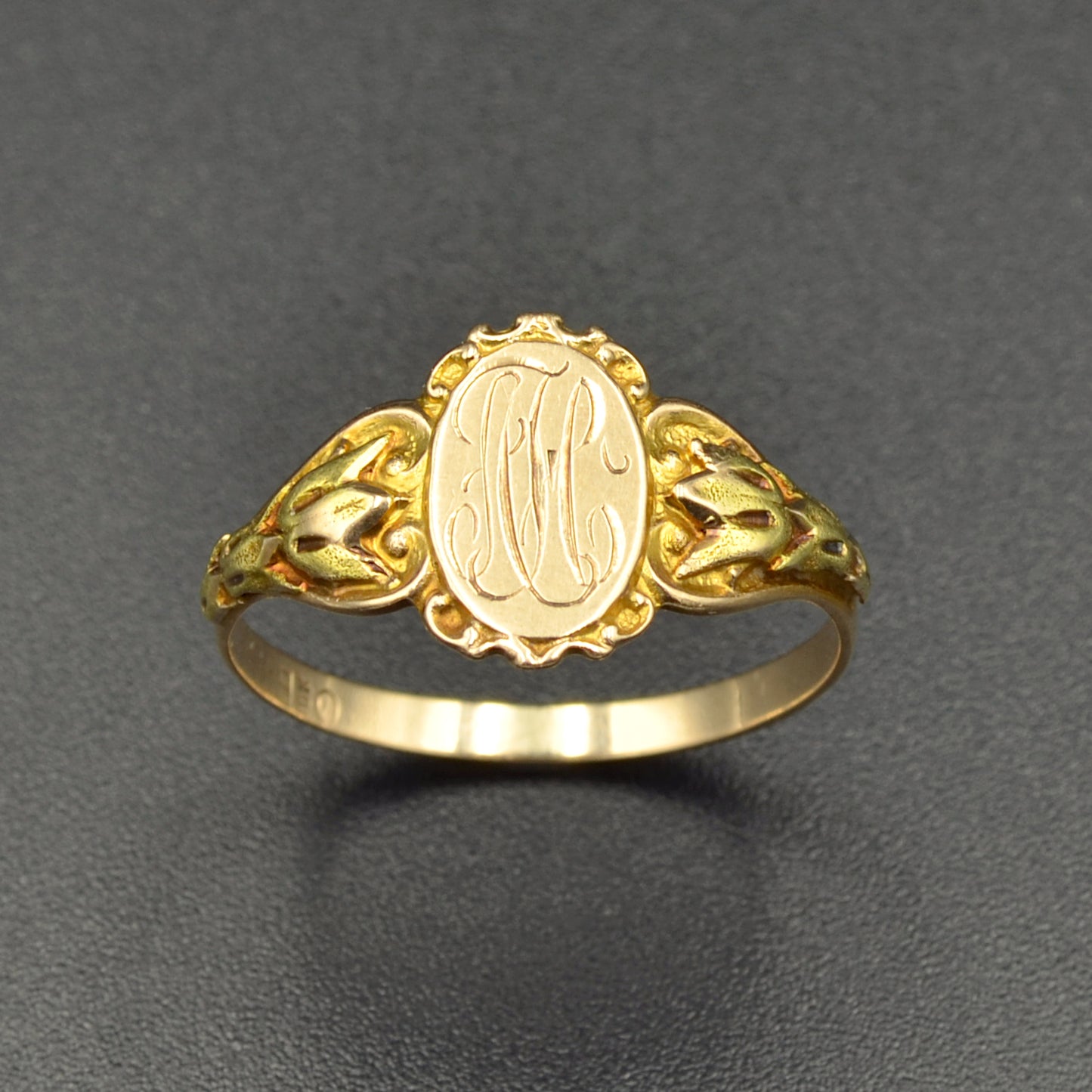 Antique Art Nouveau 10k Gold Signet Ring 