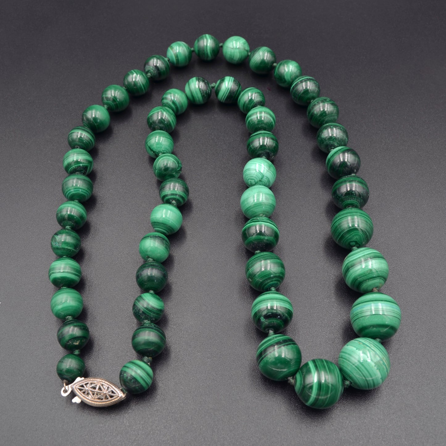 Knotted Malachite Necklace