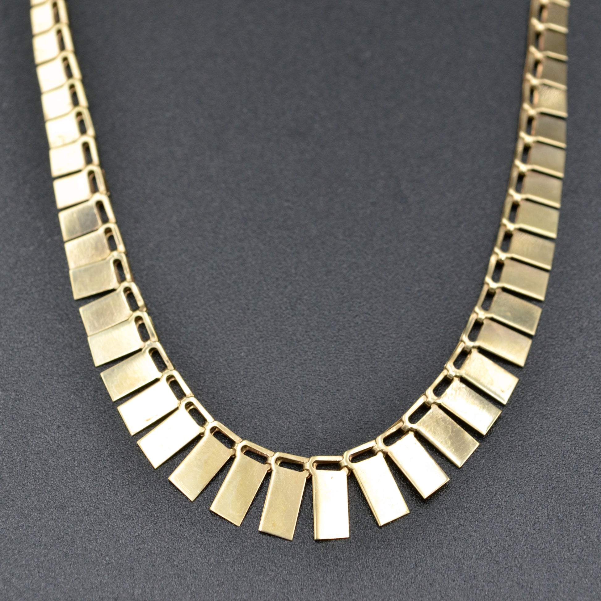 Vintage 9ct Gold Cleopatra Collar Fringe Necklace