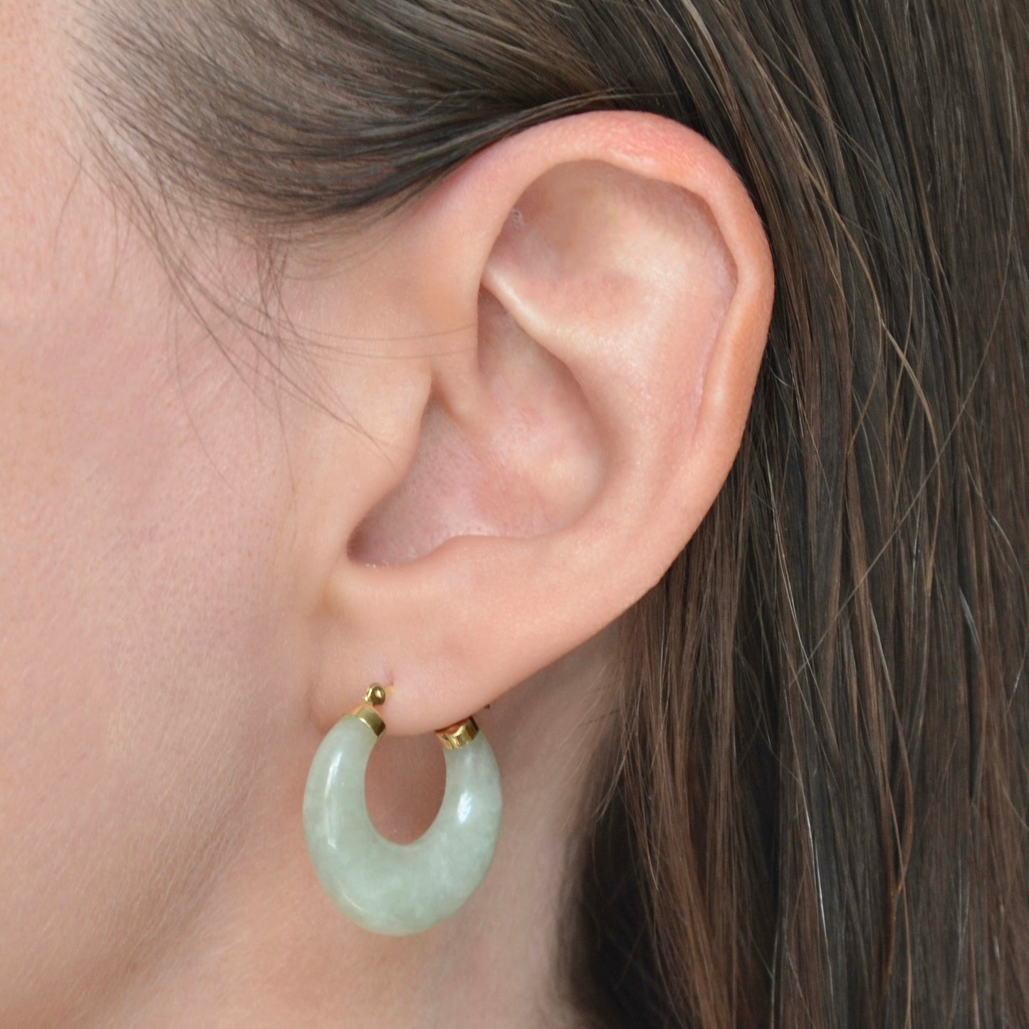 Vintage Chunky Light Green Jade Hoop 14k Gold Earrings