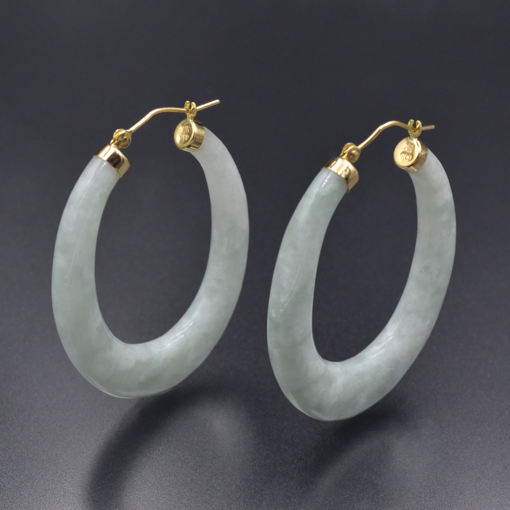 Vintage Jadeite Jade Elongated Oval and 14k Gold Earrings