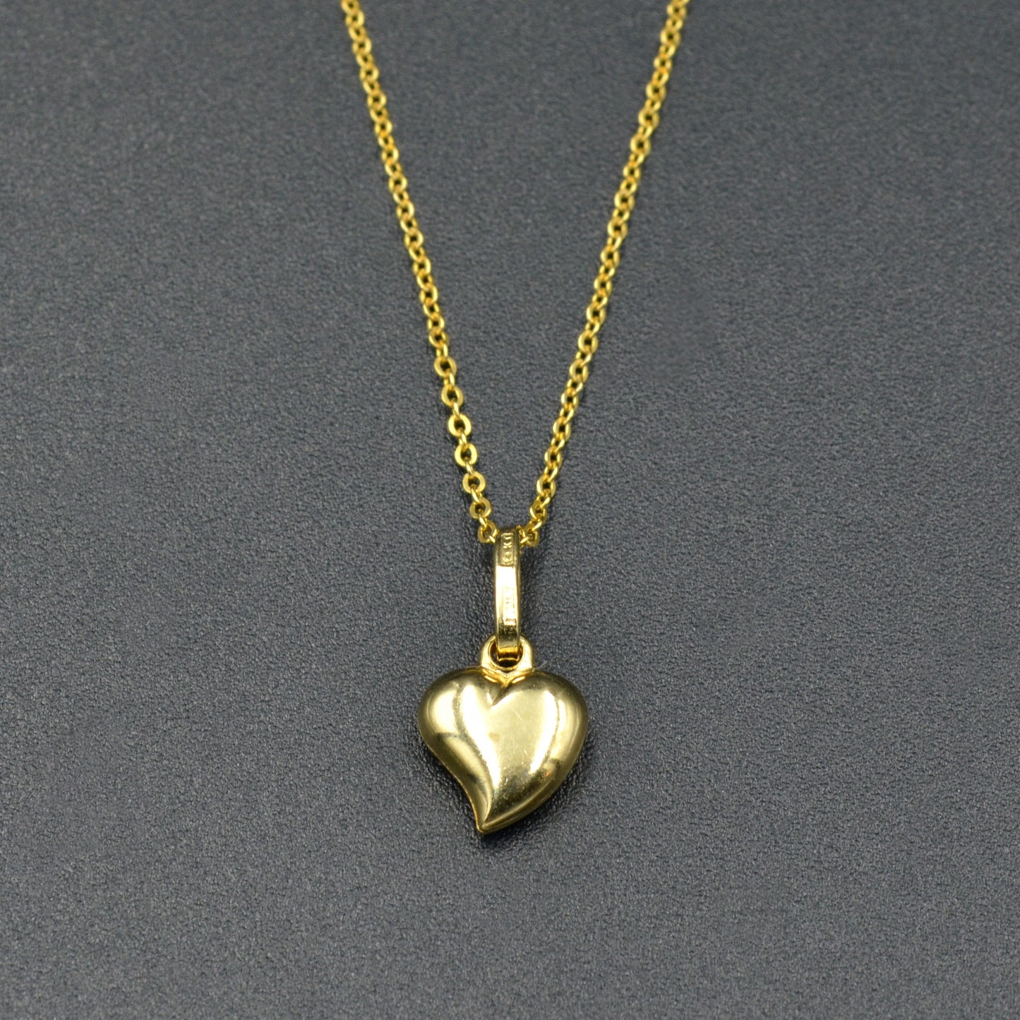 Vintage Petite Gold 14k Witch’s Heart Pendant Necklace