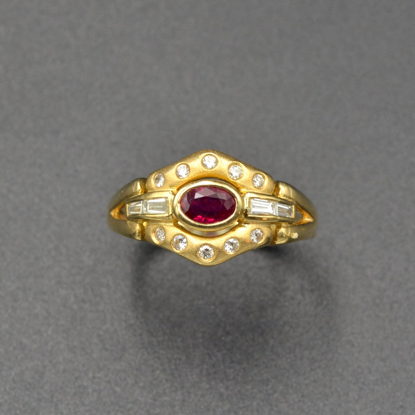 Vintage Ruby, Diamond and 18k Gold Ring
