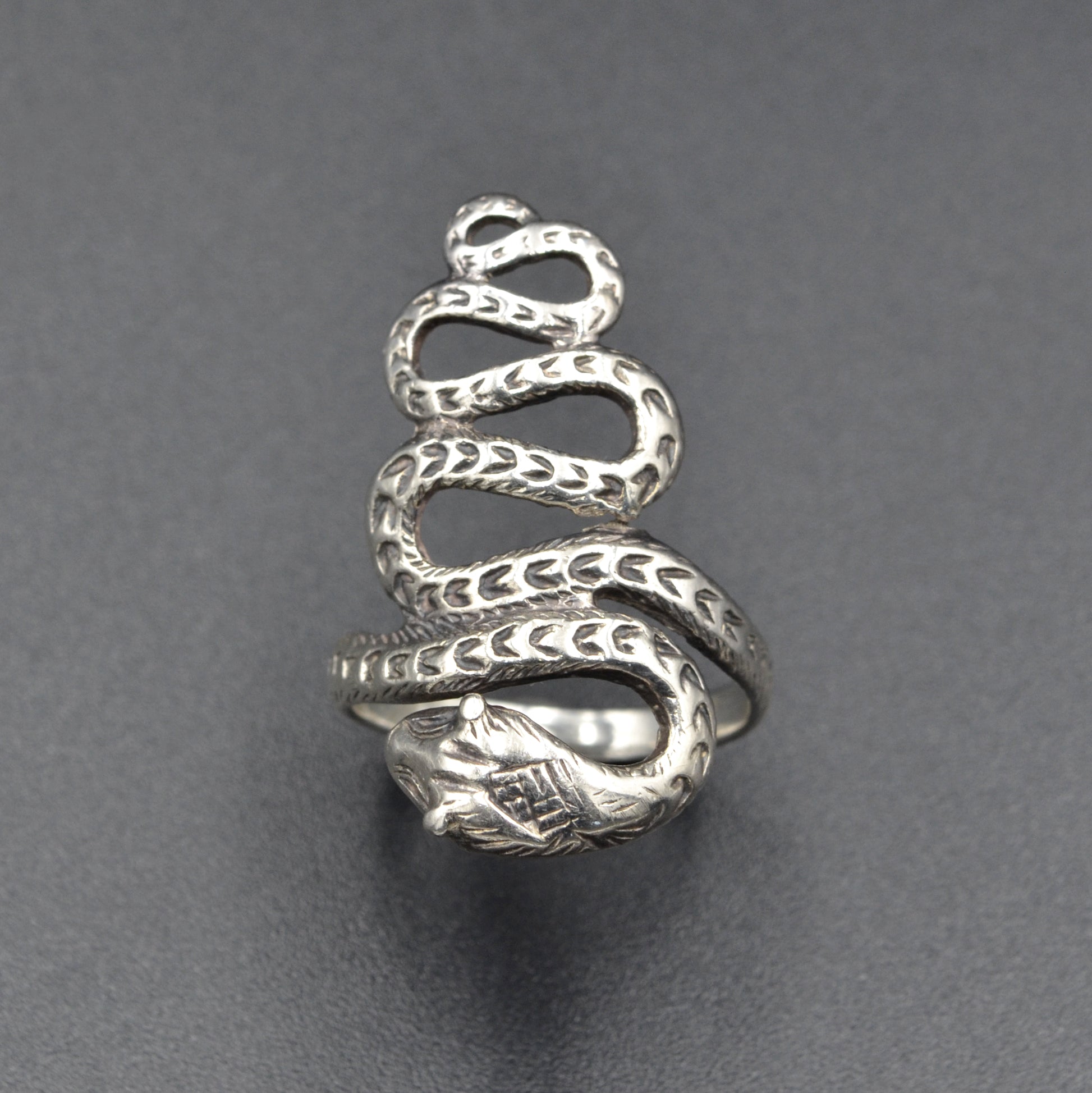 Vintage Southwestern Sterling Silver Snake Ring