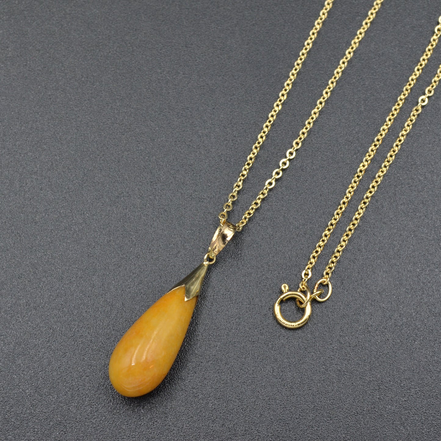 Yellow Jade and Gold Drop Necklace